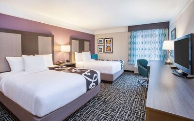 La Quinta Inn & Suites by Wyndham Cincinnati Airpt Florence