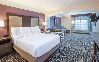 La Quinta Inn & Suites by Wyndham Cincinnati Airpt Florence