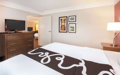 La Quinta Inn & Suites by Wyndham Cincinnati Airpt Florence