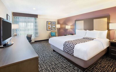 La Quinta Inn & Suites by Wyndham Cincinnati Airpt Florence