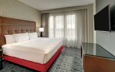 Drury Plaza Hotel Cincinnati Florence