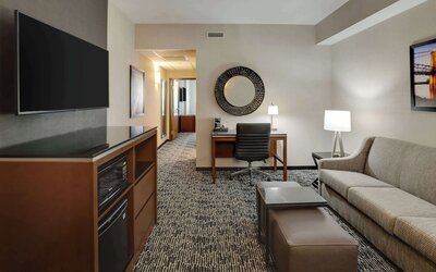 Drury Plaza Hotel Cincinnati Florence