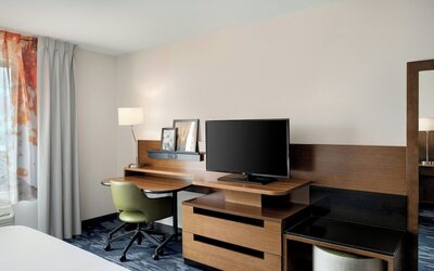 Fairfield Inn & Suites Cincinnati Uptown/University Area