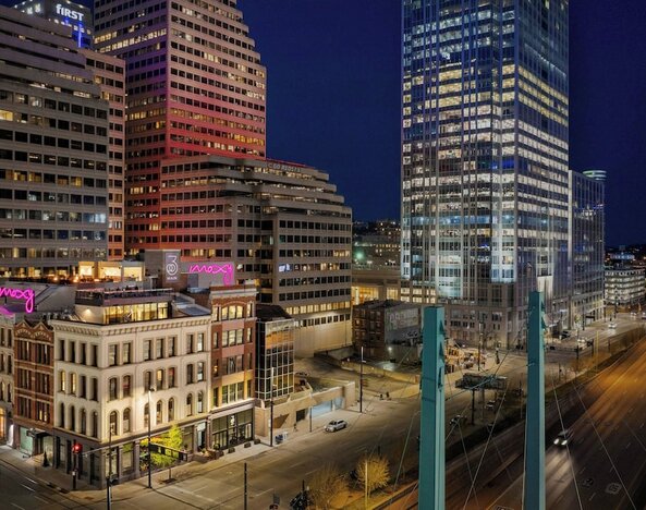 Moxy Cincinnati Downtown