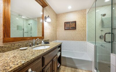 Best Western Premier Mariemont Inn