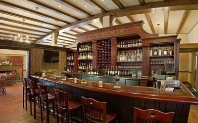 Best Western Premier Mariemont Inn