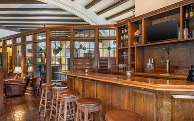 Best Western Premier Mariemont Inn