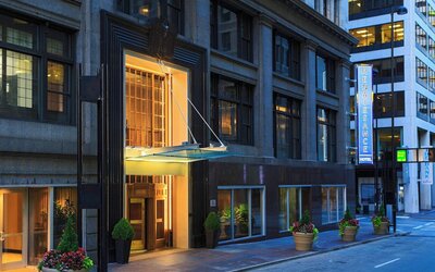 Renaissance Cincinnati Downtown Hotel