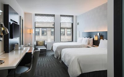 Renaissance Cincinnati Downtown Hotel