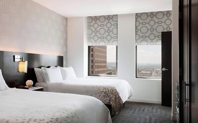 Renaissance Cincinnati Downtown Hotel