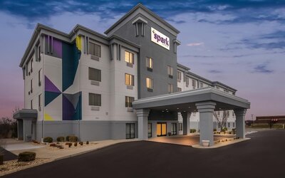 Spark by Hilton Cincinnati Fairfield