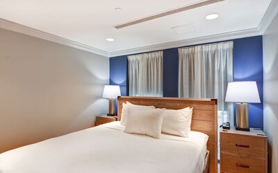 The Cincinnatian Hotel Curio Collection by Hilton