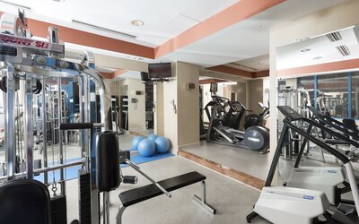 The Cincinnatian Hotel Curio Collection by Hilton