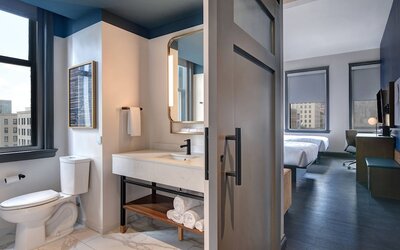 Courtyard by Marriott Cincinnati Downtown