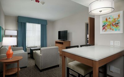 Homewood Suites by Hilton Cincinnati-Midtown, OH