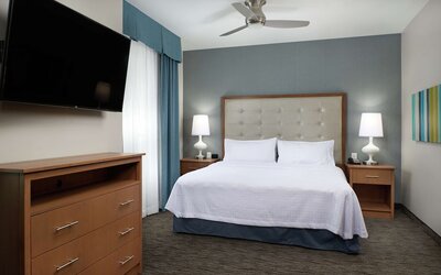 Homewood Suites by Hilton Cincinnati-Midtown, OH