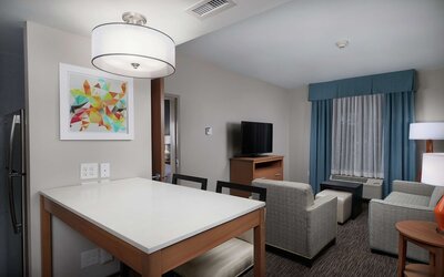 Homewood Suites by Hilton Cincinnati-Midtown, OH
