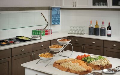 Homewood Suites by Hilton Cincinnati-Midtown, OH