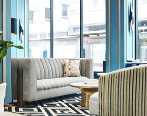 Kinley Cincinnati Downtown, a Tribute Portfolio Hotel
