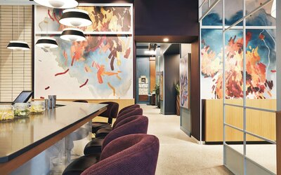 Kinley Cincinnati Downtown, a Tribute Portfolio Hotel