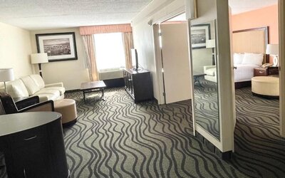 Fairbridge Hotel Cleveland East