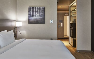 AC Hotel by Marriott Cleveland Beachwood