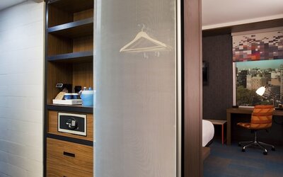 Aloft Beachwood