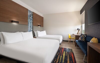 Aloft Beachwood