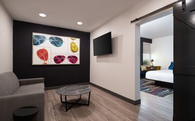 Aloft Beachwood