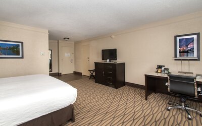 Best Western Plus Strongsville Cleveland