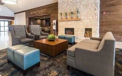 Wyndham Garden Westlake