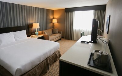 Wyndham Garden Westlake