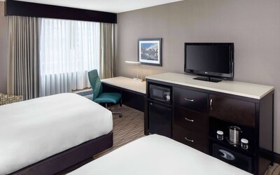 Wyndham Garden Westlake