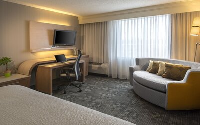 Courtyard by Marriott Cleveland Westlake