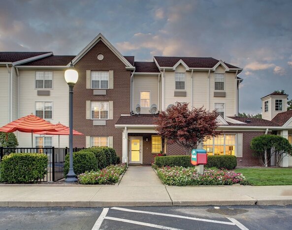 Towneplace Suites By Marriott Cleveland Westlake