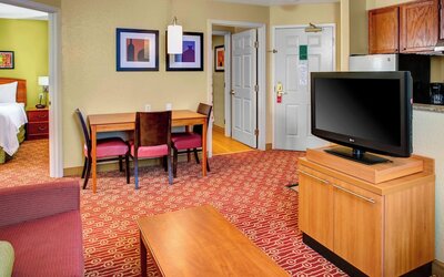 Towneplace Suites By Marriott Cleveland Westlake