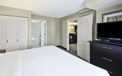 Staybridge Suites Cleveland Mayfield Heights Beachwood by IHG