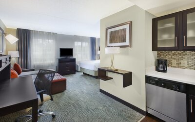 Staybridge Suites Cleveland Mayfield Heights Beachwood by IHG