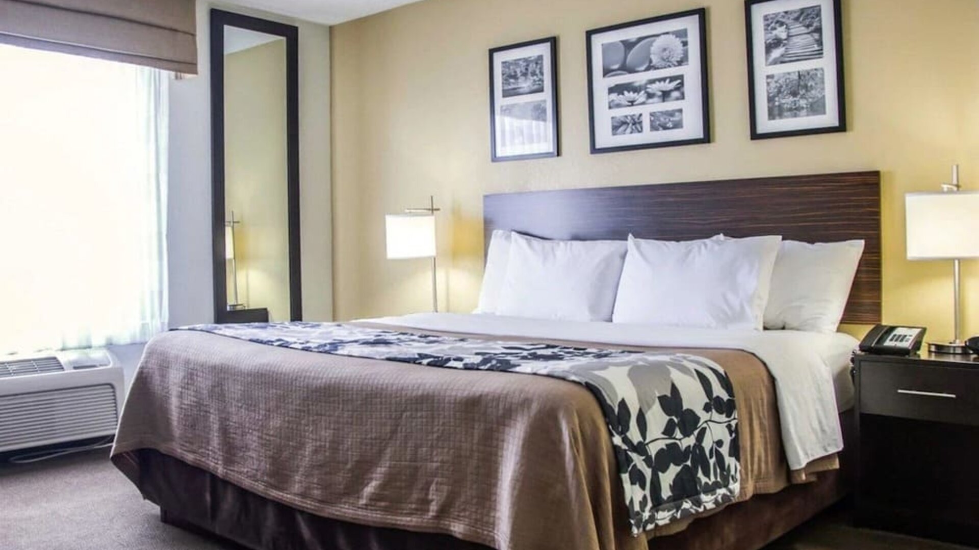 Day use room at Sleep Inn Tinley Park.