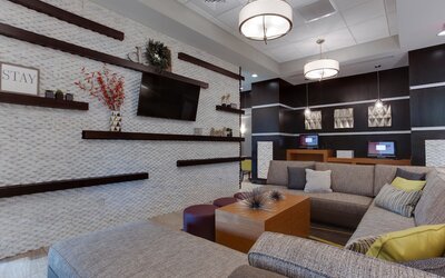 Drury Inn & Suites Cleveland Beachwood
