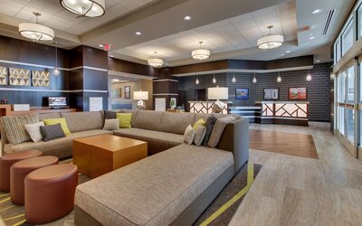 Drury Inn & Suites Cleveland Beachwood