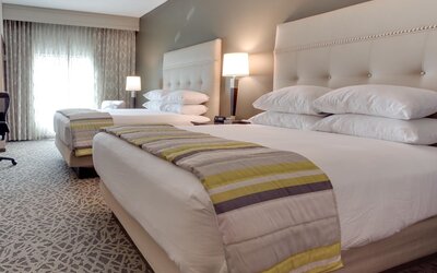 Drury Inn & Suites Cleveland Beachwood