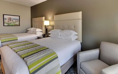 Drury Inn & Suites Cleveland Beachwood
