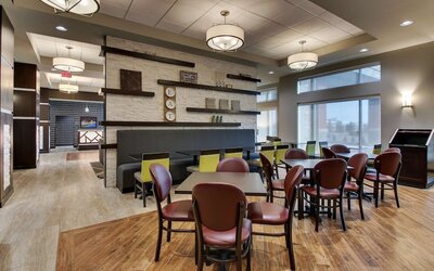 Drury Inn & Suites Cleveland Beachwood