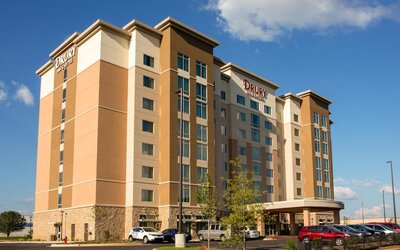 Drury Inn & Suites Cleveland Beachwood