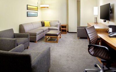 Hyatt Place Cleveland/Lyndhurst/Legacy Village
