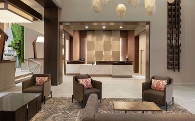 Embassy Suites by Hilton Cleveland Rockside