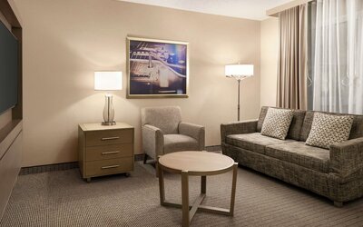 Embassy Suites by Hilton Cleveland Rockside