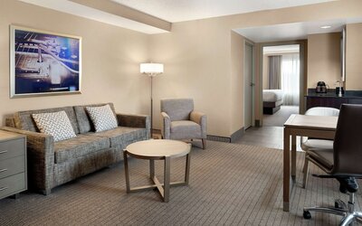Embassy Suites by Hilton Cleveland Rockside