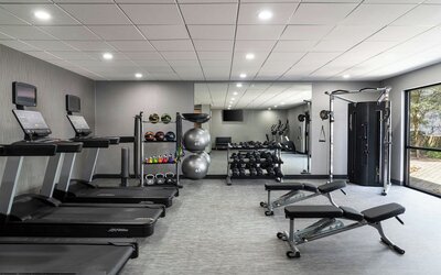 Courtyard by Marriott Cleveland Beachwood